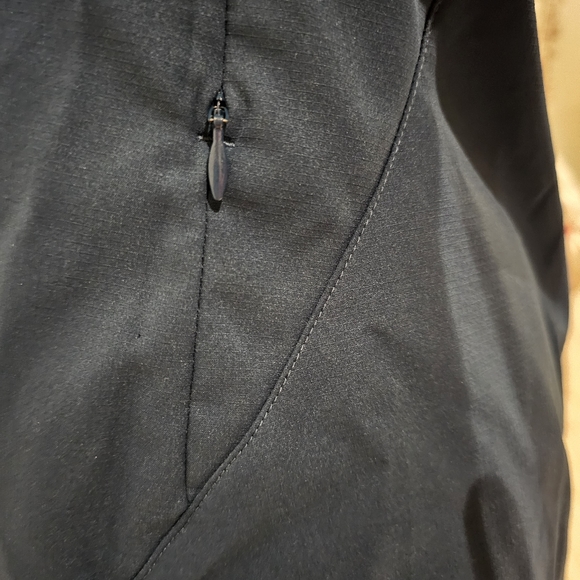 REI Women's Hiking shirt - Picture 13 of 14